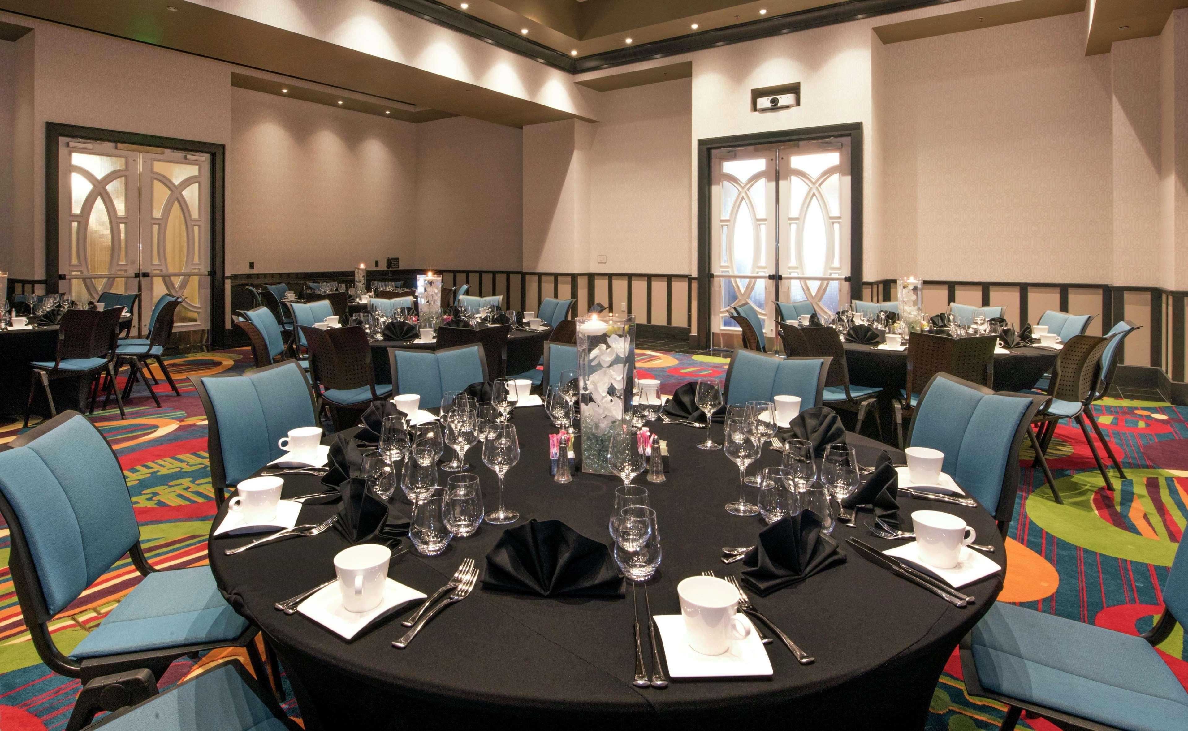 Hilton Garden Inn Raleigh/Crabtree Valley Exteriör bild