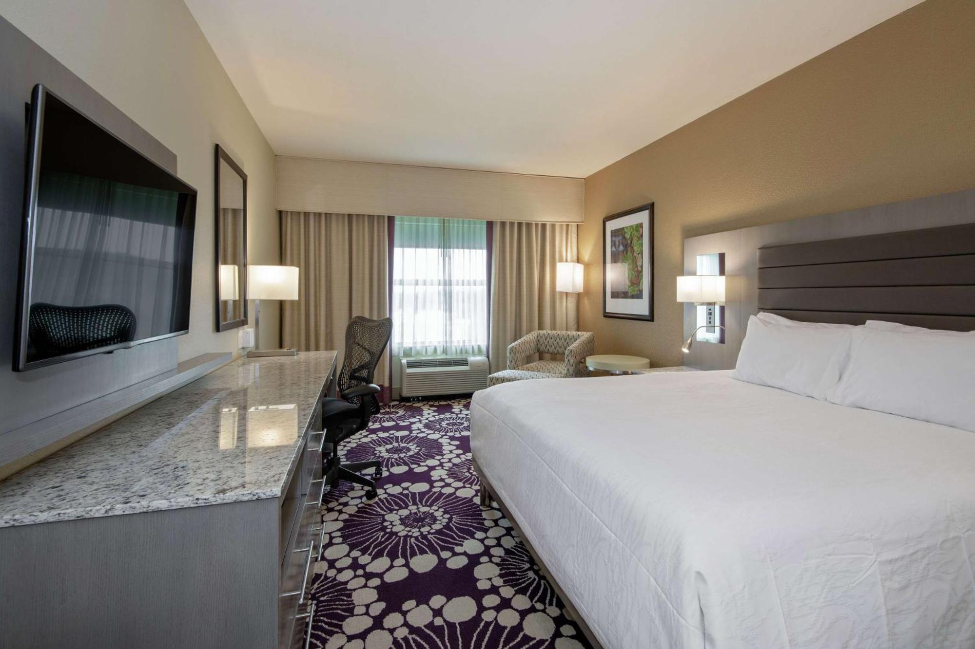 Hilton Garden Inn Raleigh/Crabtree Valley Exteriör bild