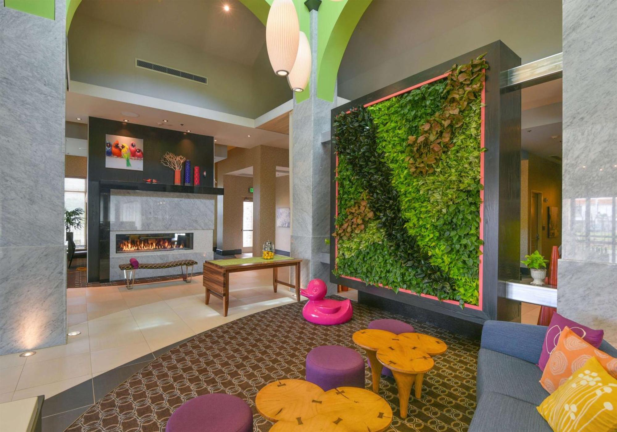 Hilton Garden Inn Raleigh/Crabtree Valley Exteriör bild