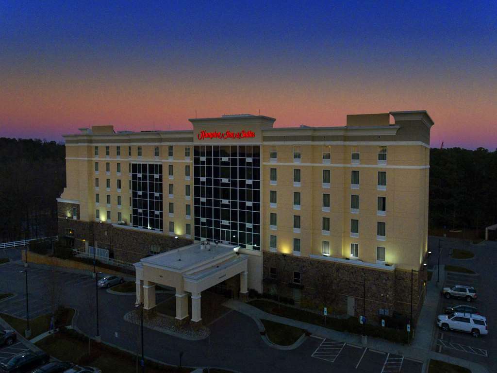 Hilton Garden Inn Raleigh/Crabtree Valley Exteriör bild
